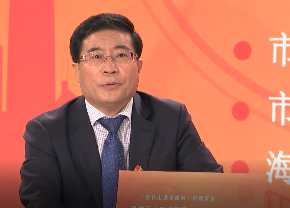 今天(6月8日),北辰区区长王宝雨和区有关部门负责同志做客由市政府