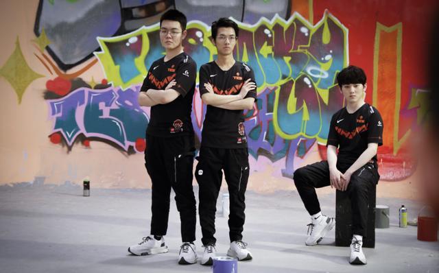 ig2020排名_IG公布2020赛季大名单,看到他的存在,网友:S10稳了!