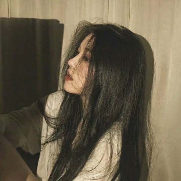 忧郁女主女生头像
