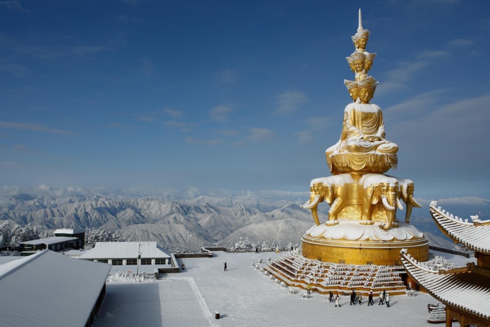 笔者就给朋友们介绍我国这三座山，被