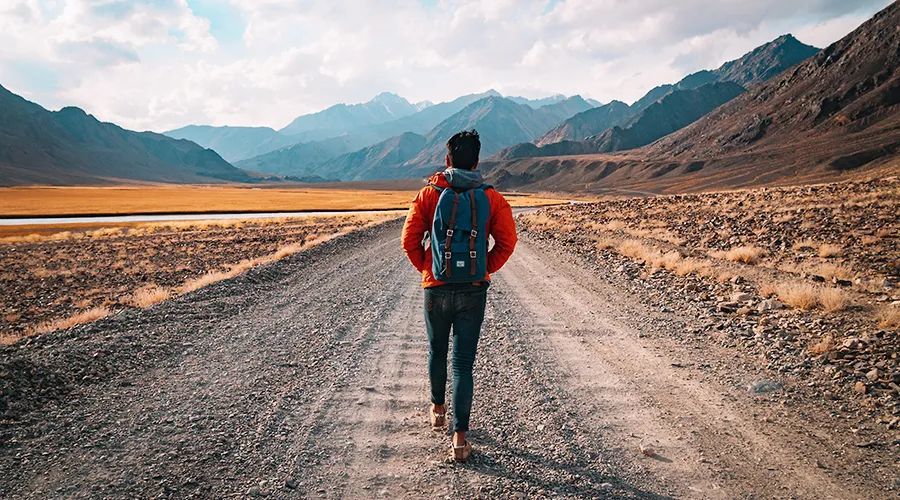 创造营2020排名解析_《创造营2020》学员网络热度排行:刘些宁仅第三,榜首