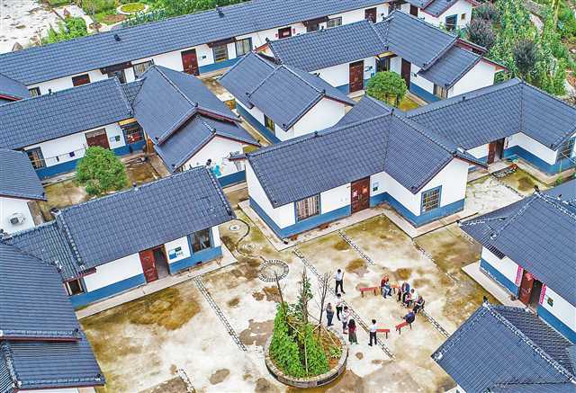 到2022年我市将建村级互助养老点5180个