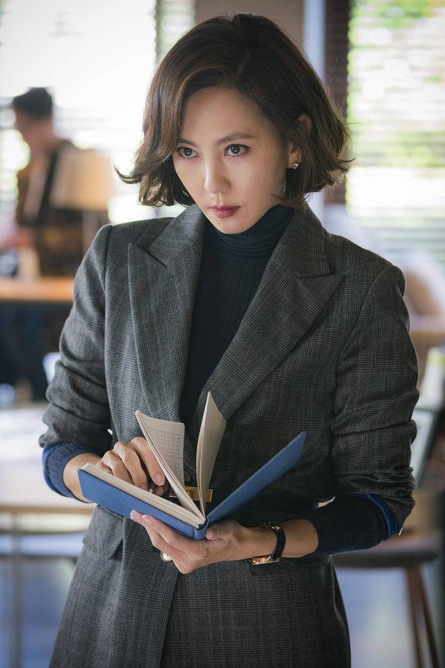 韩国a爆全场的职场女王:我要这男主有何用,老娘一人撑起整部剧!