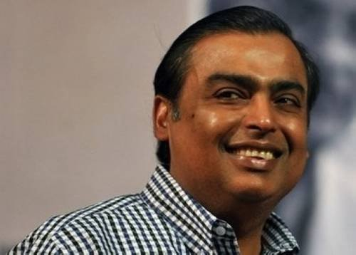 都说印度脏乱差,那首富家里什么样?住70亿豪宅,坐拥600名佣人