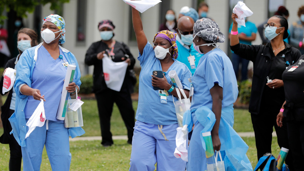 世卫组织总干事谭德赛8日表示,6月7日是疫情开始以来世界卫生组织收到