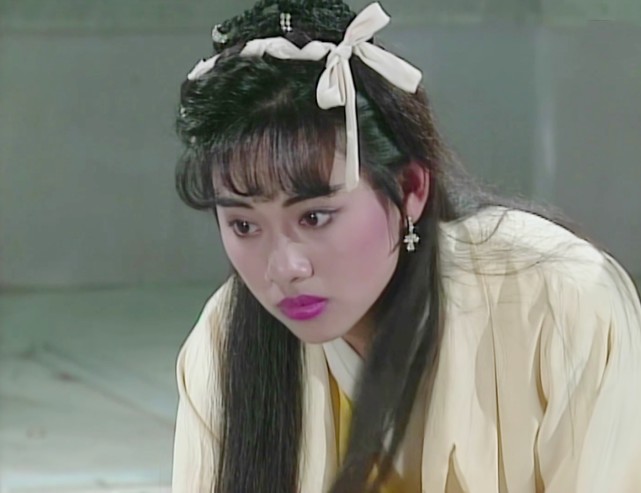 20岁的陈松伶,在90年代的港剧中,塑造了5个经典古装美人|德妃|陈松伶