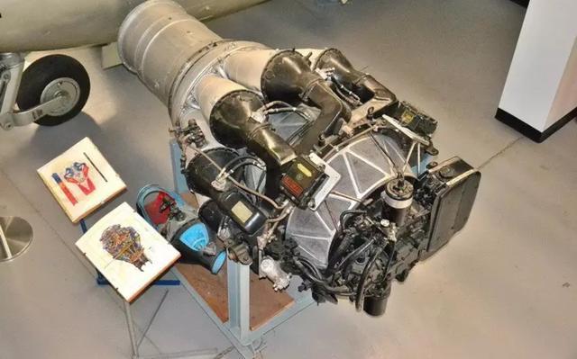 米格41发动机图片