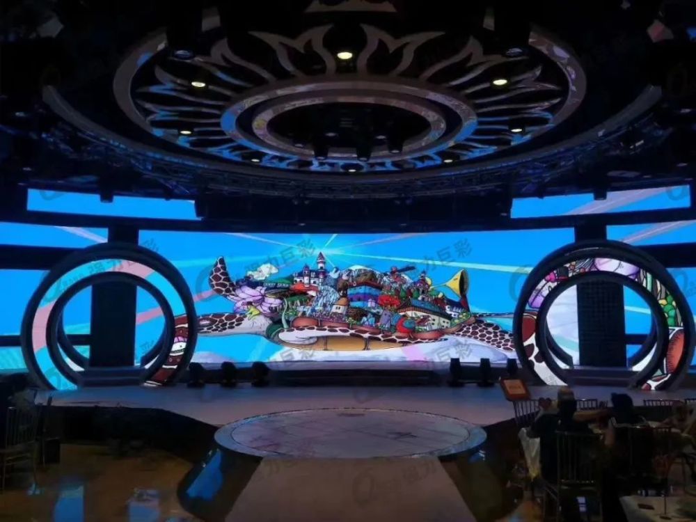 在10%～65%rh的环境湿度下,显示屏每天至少开屏1次,每次确保正常工作