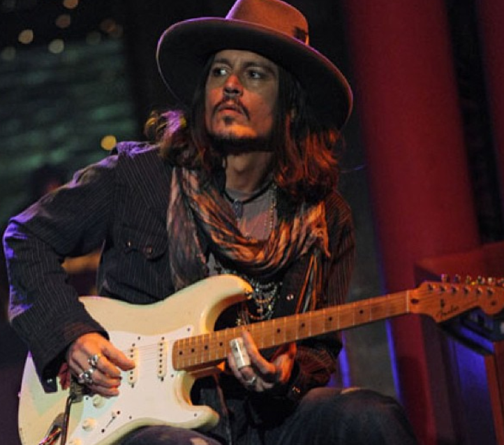 约翰尼德普|当家暴真相被揭开，我才明白，为何那么多人喜欢约翰尼德普