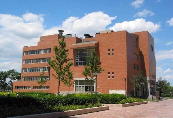 北京|北京最“神秘”的1所大学，看着不起眼，却是公务员的“预备队”