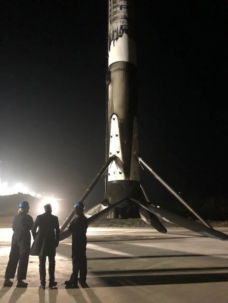 spacex|SpaceX打出明星级火箭，首次大胆使用三手整流罩