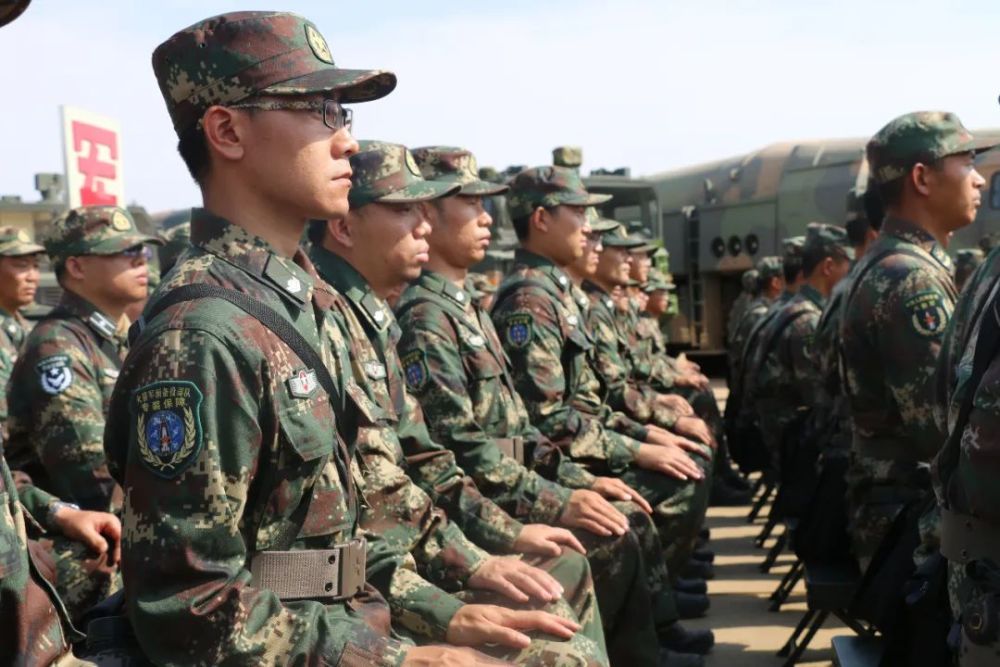 起床号6月30日早安铿锵有力的火箭军预备役之歌祝你好心情