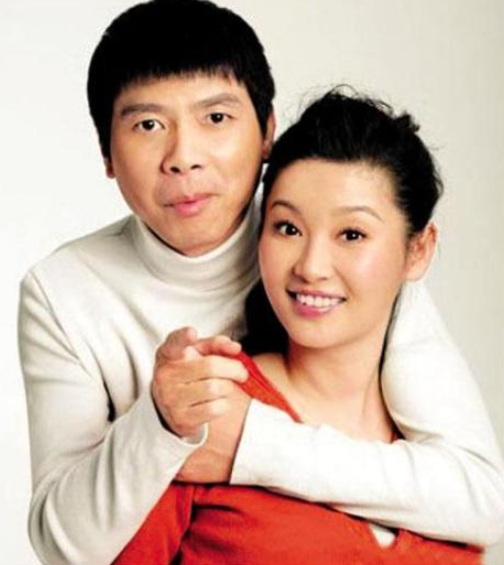 但这压根不管人家冯小刚的事,主要还是田壮壮,田壮壮和徐帆交往时