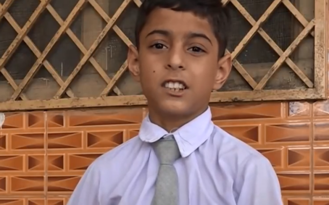 他因四肢短小被称企鹅男孩但活得非常精彩成为人生赢家