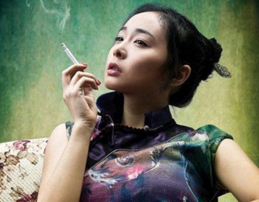 她是"风尘女专业户",孙红雷为她手撕片方,如今终于走红