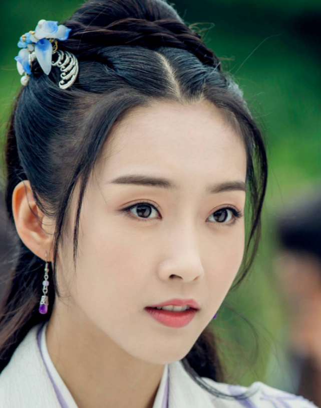 阿菁的扮演者陈卓璇再起风波,陈情已去,风波未止