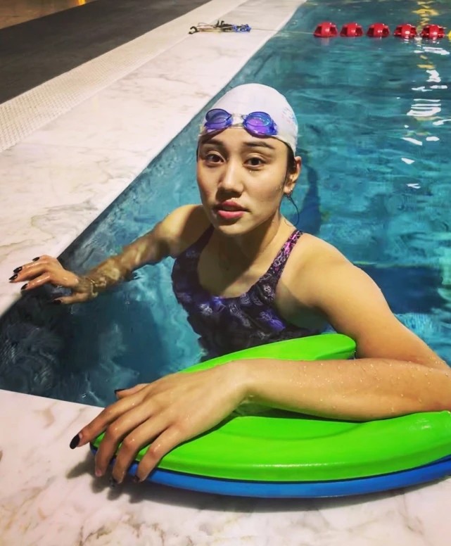 游泳锦标赛100m蝶泳冠军,challenge国际铁人三项混接冠军得主王雅婕