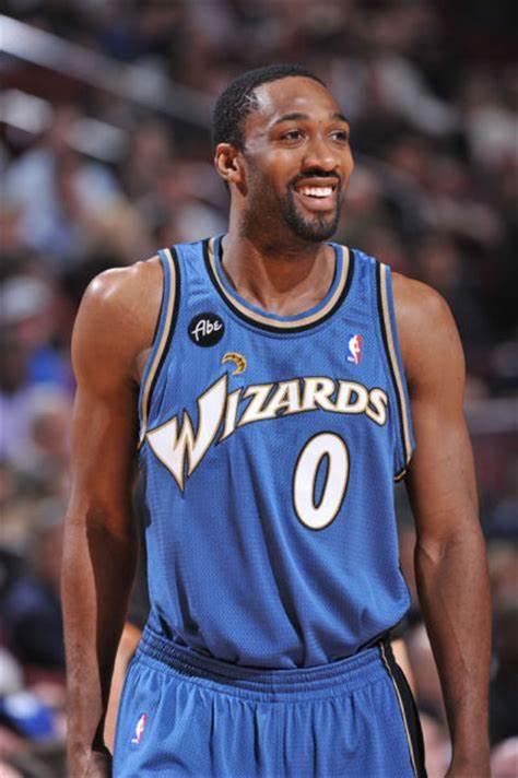 巅峰阿里纳斯有多强?场均29 4 6,联盟还为他改规则_腾讯新闻