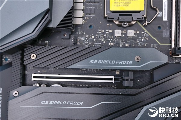 微星meg z490 godlike主板图赏_腾讯新闻