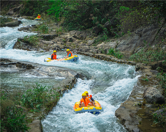 广东清远玄真漂流升级2年后重新开放成为全省景区升级的翘楚