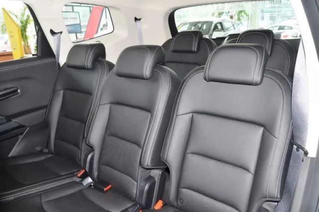 大七座都市suv吉利豪越将于6月23日上市