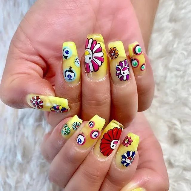 时隔4年再发专ladygaga为了回归异类到底请了多少大神