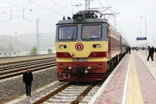 最新消息庆阳长庆桥火车站新开两对快车旅客列车增加至3对