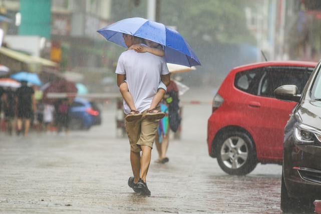 又一輪中雨 大雨 暴雨,