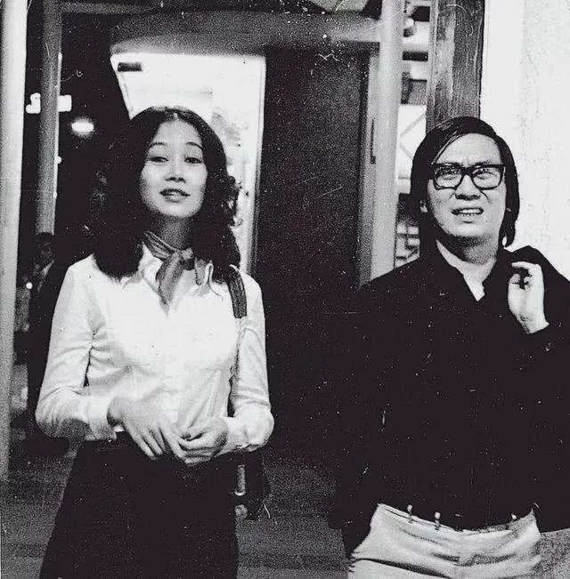 黄霑来说,晚年最需要的,其实就是一种简单的快乐,而陈惠敏正是这一种