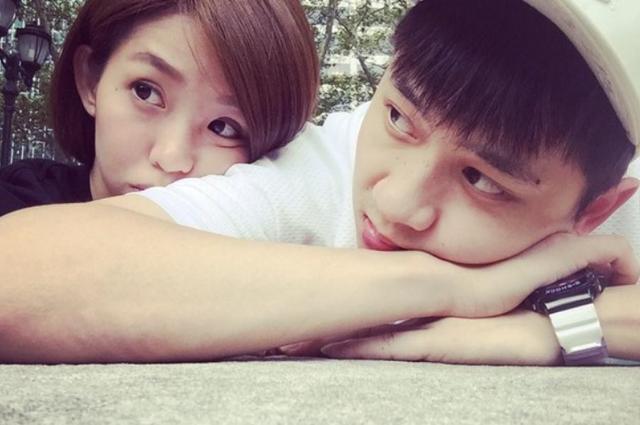 郭书瑶和王以纶是在拍戏的时候认识的,拍完戏没就传出了绯闻.