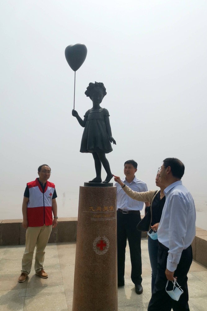 天使"的故事,鼓励大爱无私的器官捐献行为,青岛市公共空间艺术促进
