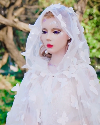 芭比迪丽拉终于换掉公主裙,穿上"休闲装"后,网友:早这样该多好_腾讯