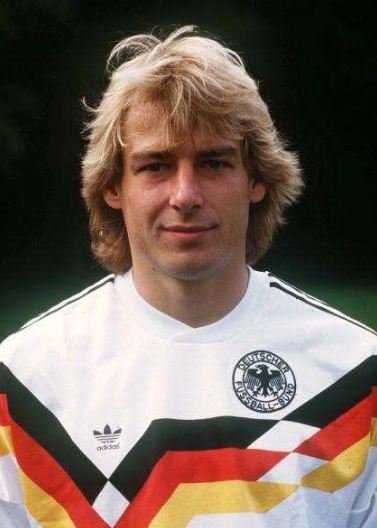 克林斯曼尤尔根·克林斯曼(jürgen klinsmann) ,1964年7月30日出生于
