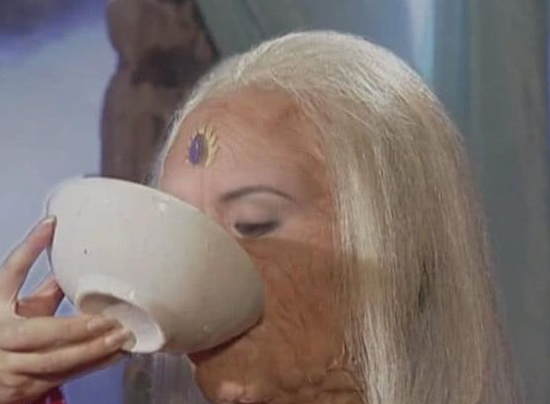 才知道《西游记》蟒蛇不是假蛇!看到拍摄花絮,难怪能造就经典呢!