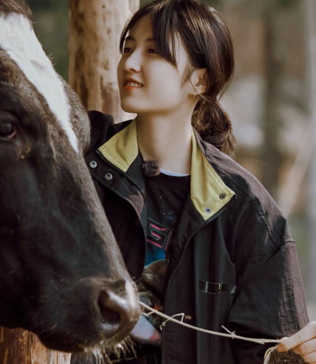 张子枫的"纯素颜"有多美,镜头拉进那一刻,男粉:心脏仿佛被暴击_腾讯