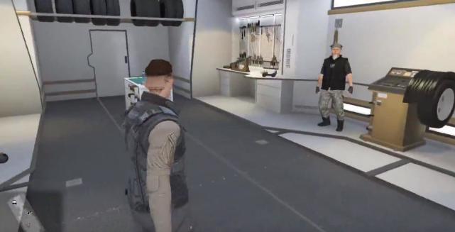 Gta5 最强大的载具 十几发rpg都没用 大部分人用来当工具 Rpg Gta5 Gta 载具