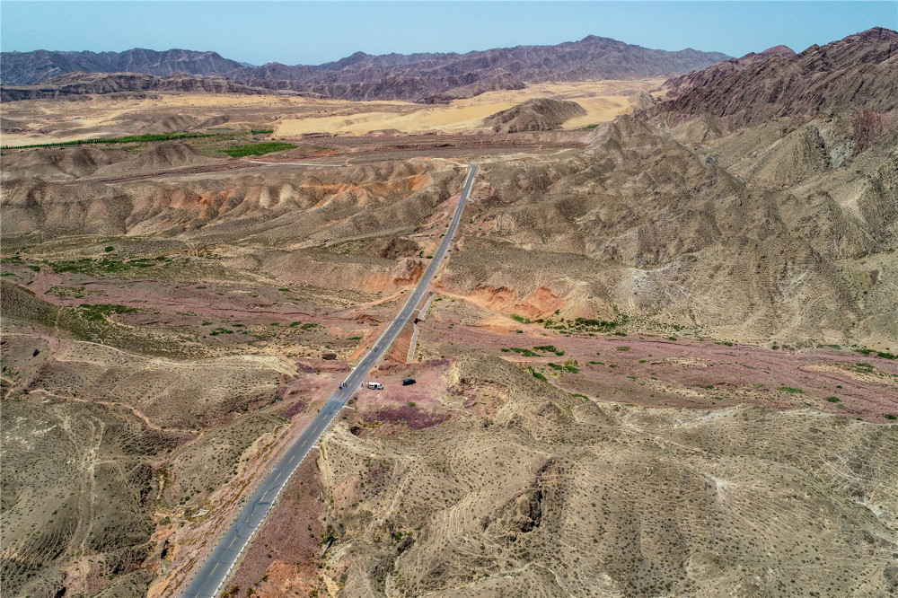 宁夏黄河边的66号公路你走过吗