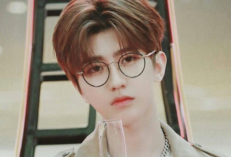 奔跑吧蔡徐坤的理想型女生ikun们快来对号入座