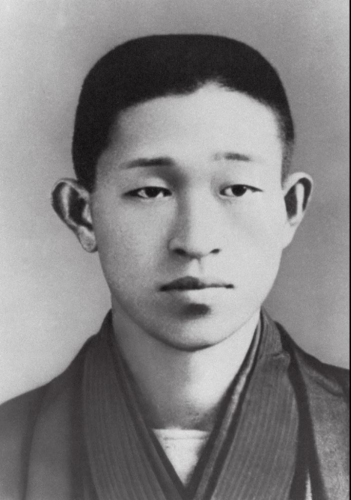 9岁就辍学打工的首富 他说 世界不会亏欠每个努力的人 腾讯新闻