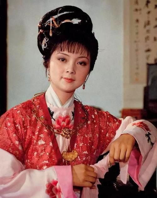 红楼梦|《红楼梦》里的人为什么都爱生病？
