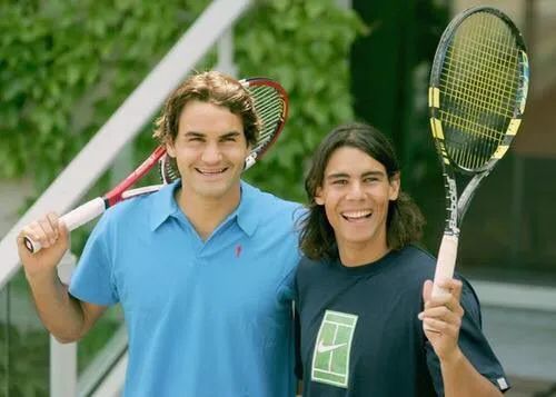 费德勒致辞纳达尔网校毕业典礼盛赞豆校长许多方面都是冠军