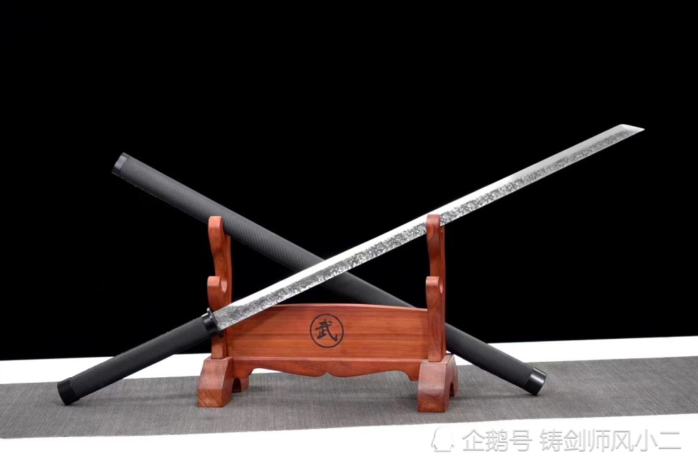 从未被超越编号锤纹唐刀