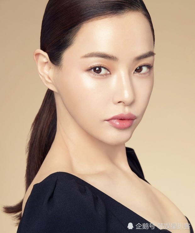 再也不相信爱情了,演员尹启相李荷妮恋爱7年终分手