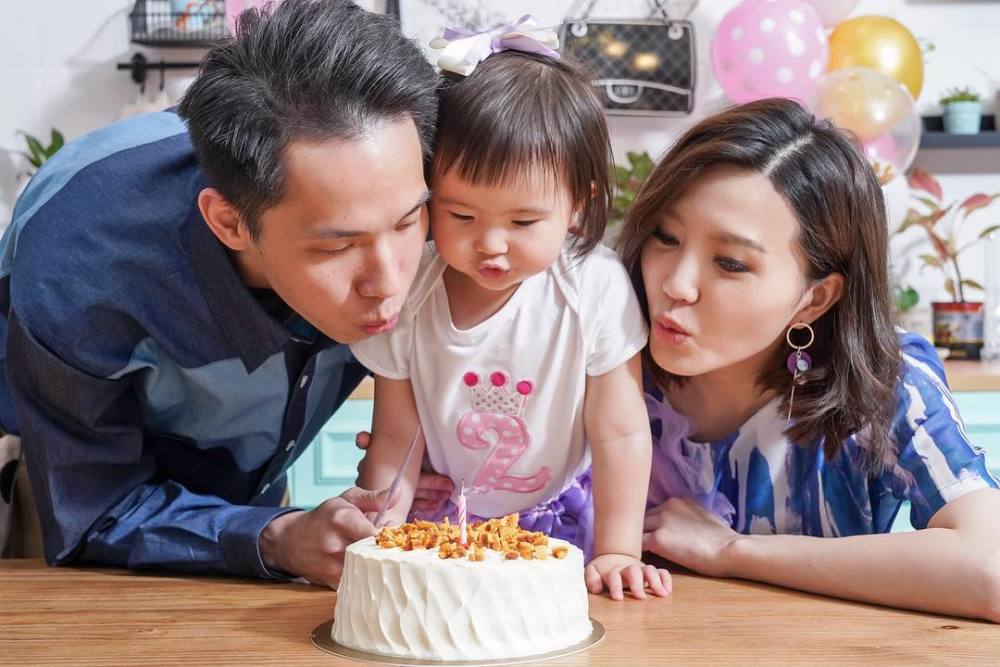 吴若希宣布有喜怀第二胎成功凑好字