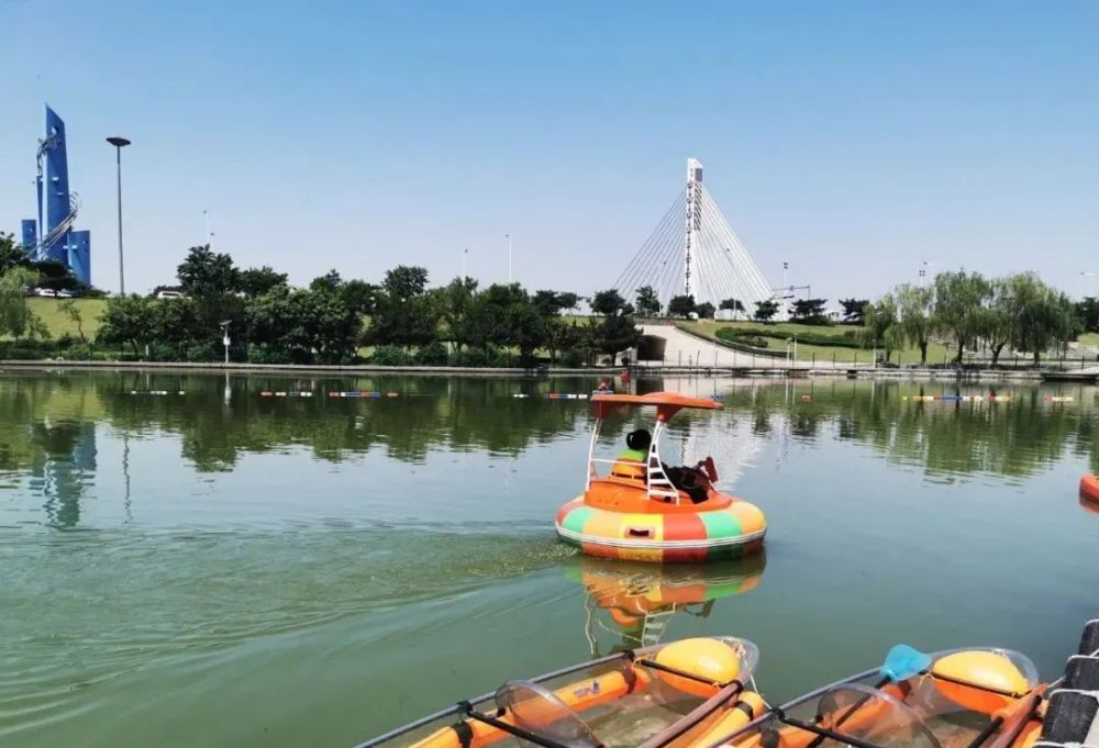 炎炎夏日水上公園喊你來消暑