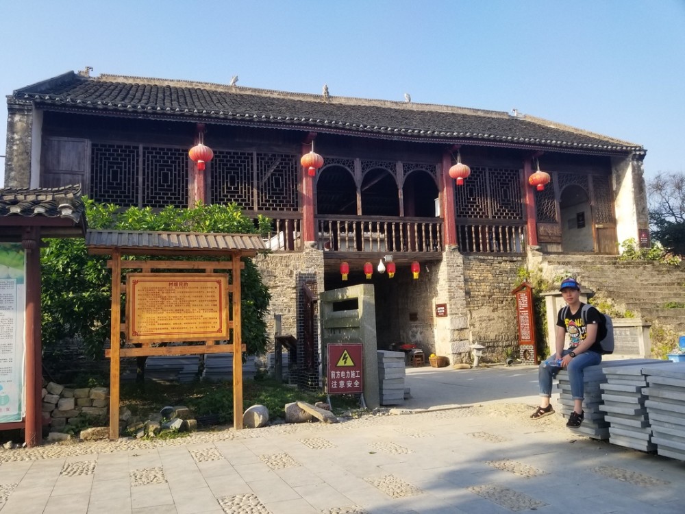 广西柳州三江县丹洲古镇,广西的水上古镇,距今已有400多年历史,却少有