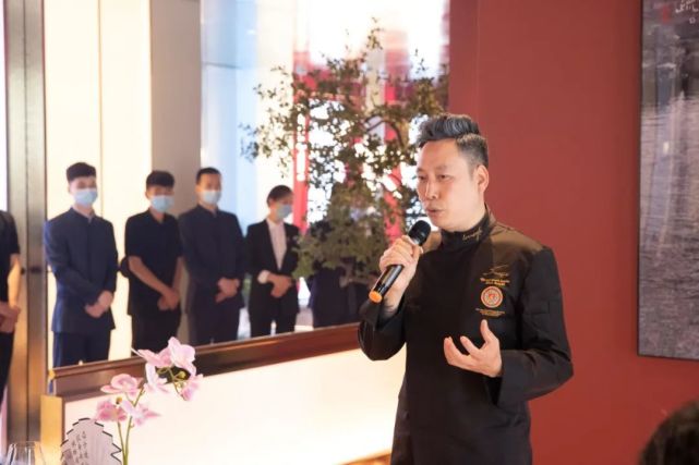 董克平餐桌首秀惊艳津门俏江南首席产品官兰明路大师为您带来饕餮盛宴