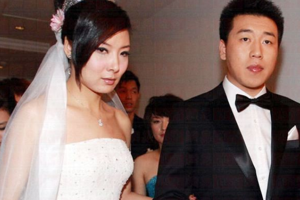 父母离异成阴影杜丽十年艰辛换回奥运冠军生完孩子貌美如花