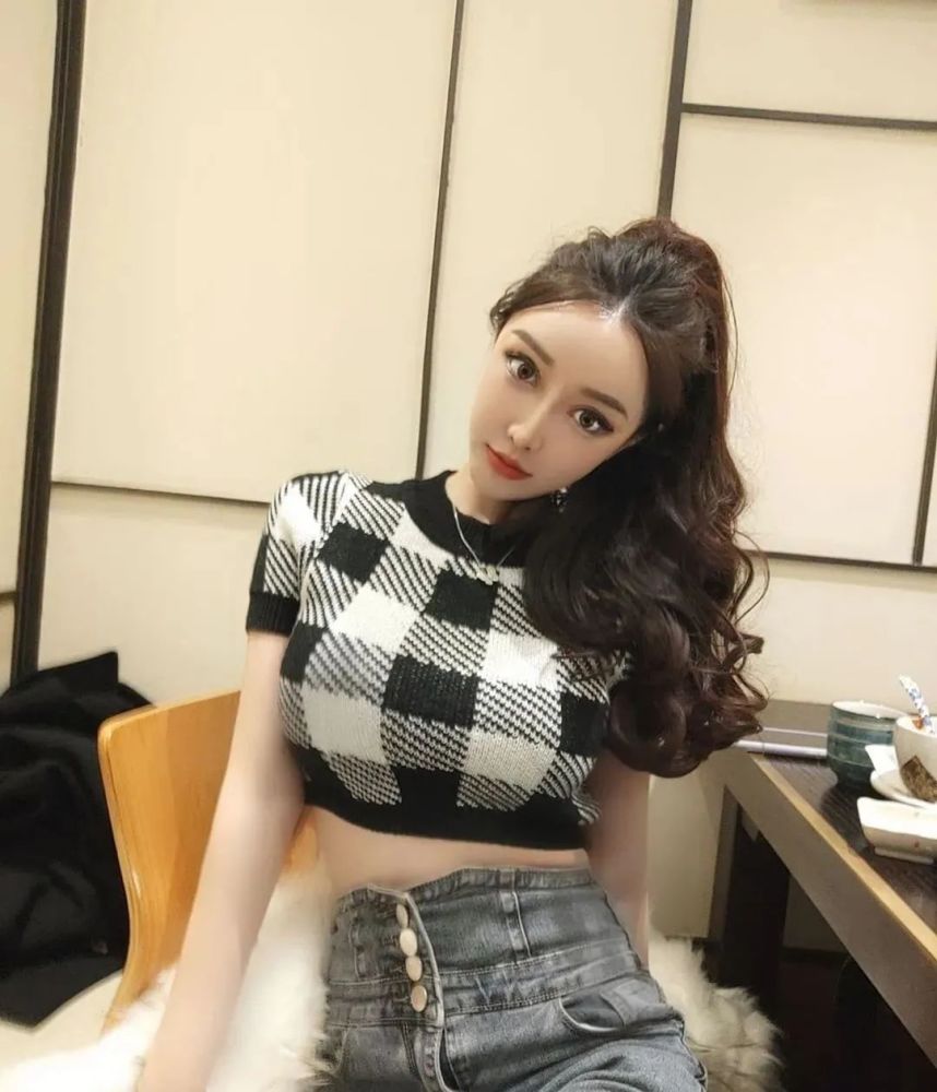 这么凸造型不累吗