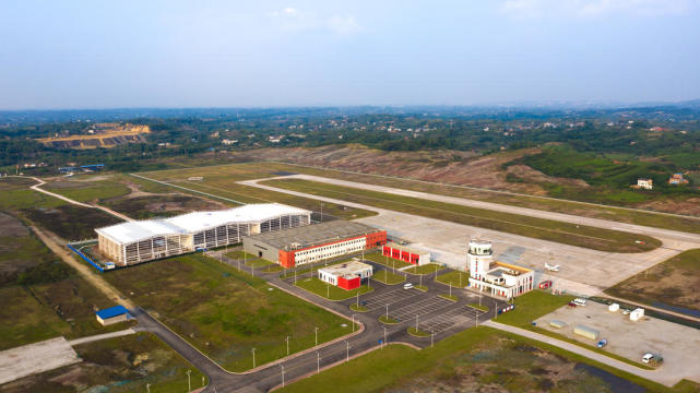 共探飞地经济自贡凤鸣通用机场与重庆大安通用机场牵手